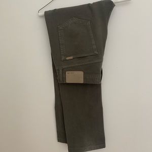 30/30 men’s Joe’s jeans